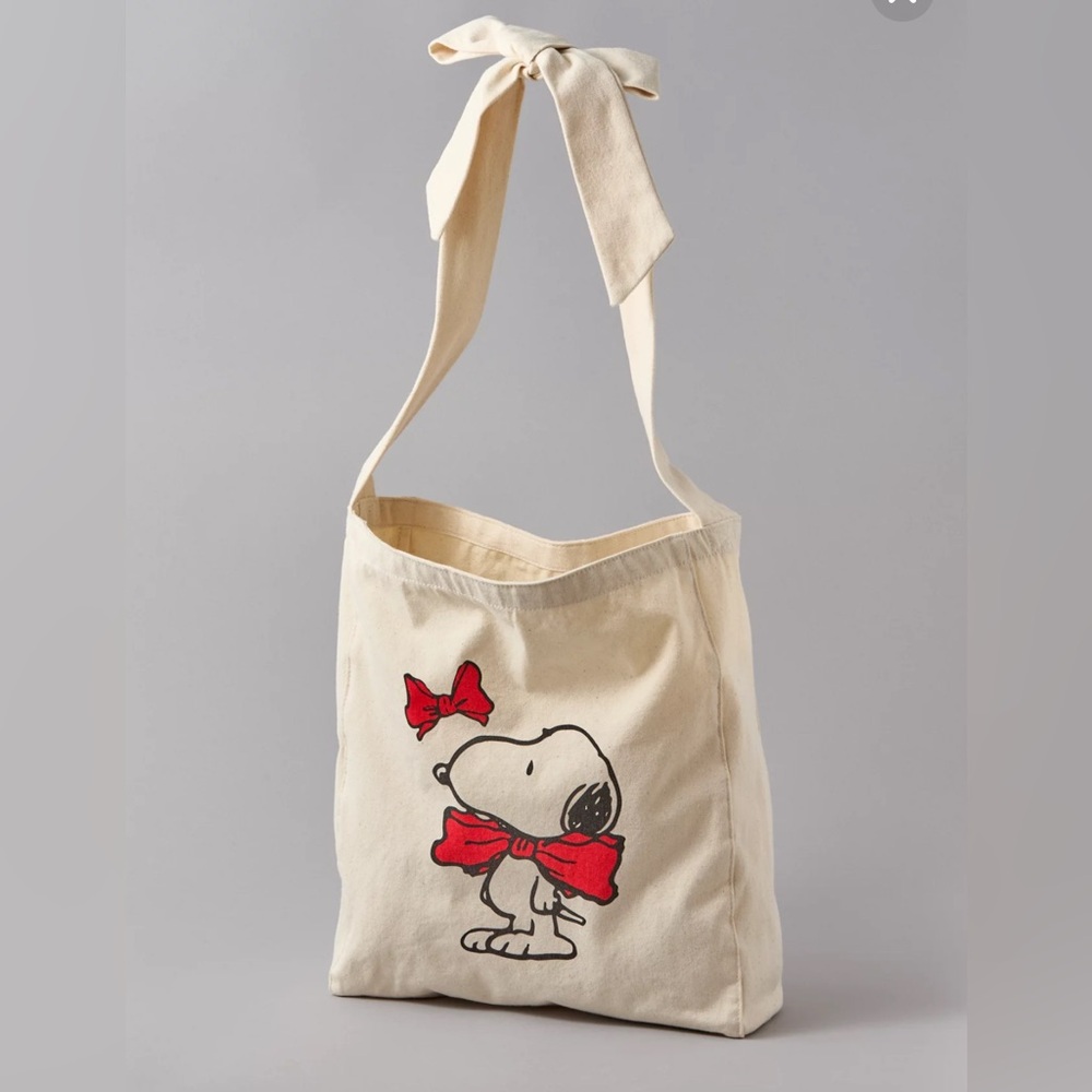 American Eagle Snoopy Holiday Bow Tote